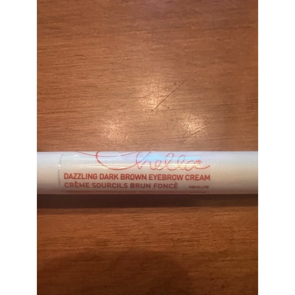 N/A cream eyebrow dark